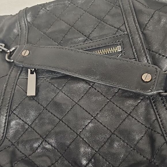 TORY BURCH QUILTED CHAIN SHOULDER BAG BFPM-07-148 - Picture 7 of 8